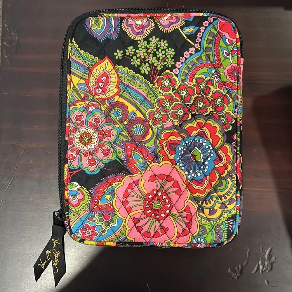 Vera Bradley e-reader sleeve / cover - Symphony in Hue Pattern